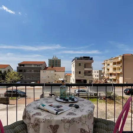 One Makarska