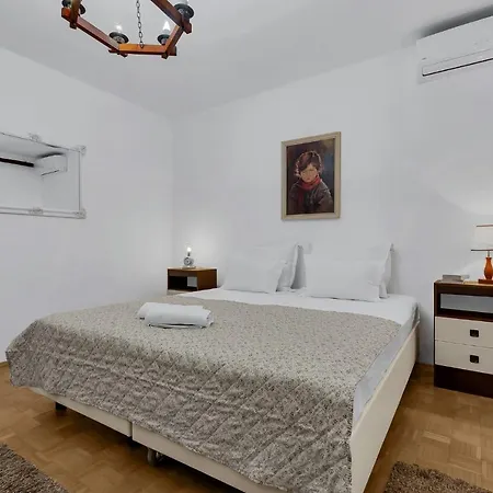 One Apartment Makarska