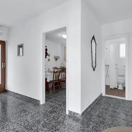 One Apartment *